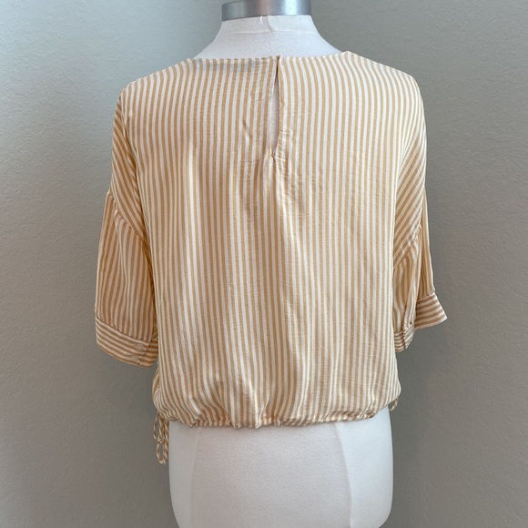 ZARA Striped Crop Blouse - Picture 5 of 10